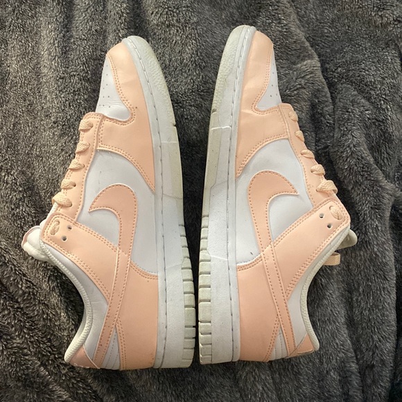 Nike Shoes - Nike Dunks